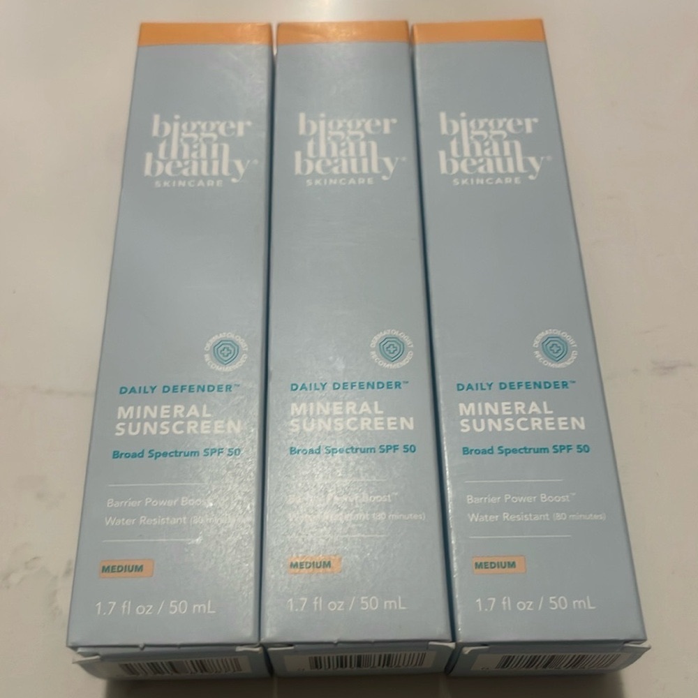 Bigger than beauty Daily Defender™ Mineral Sunscreen Broad Spectrum SPF 50